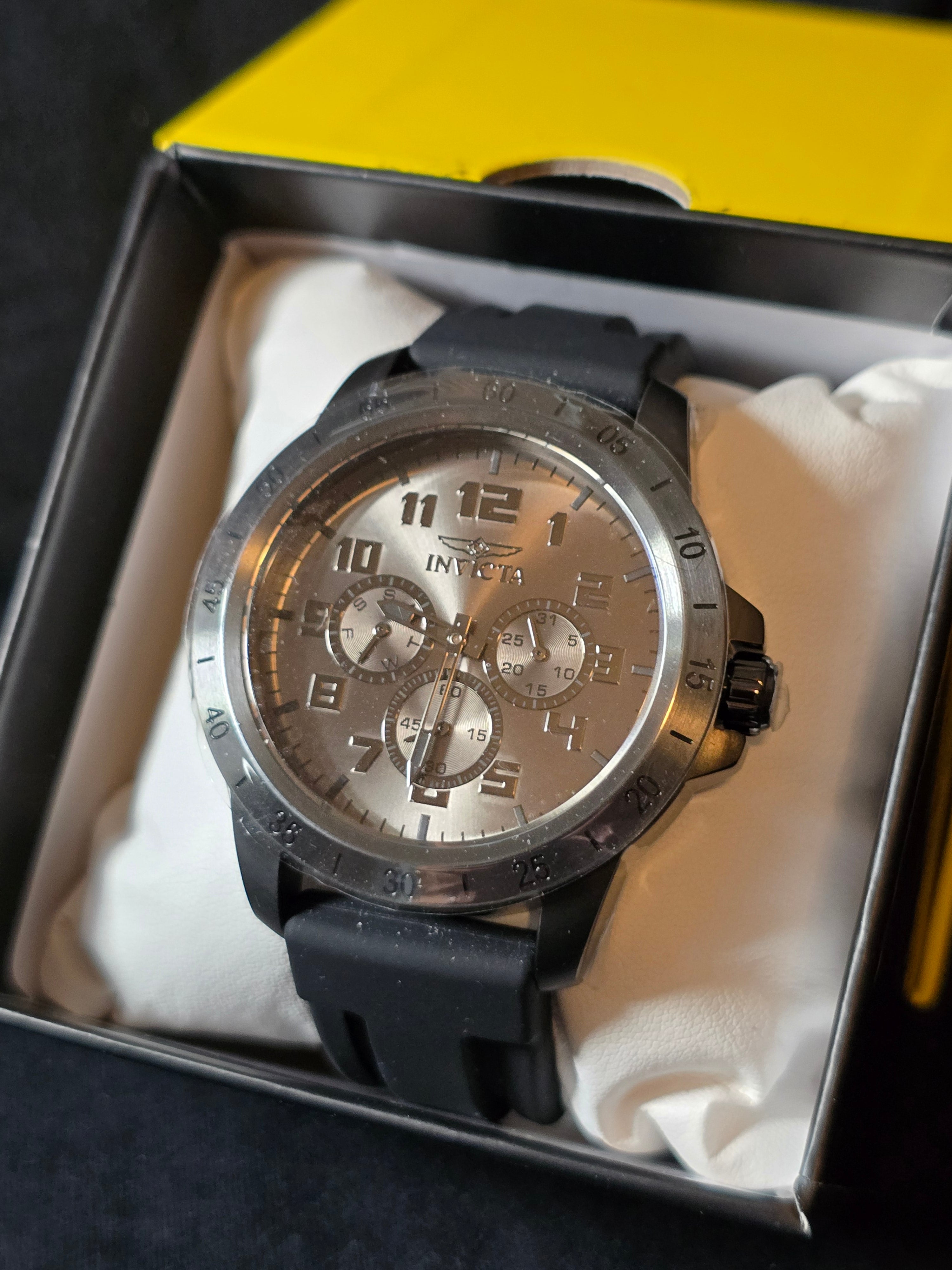 Invicta Pro Diver